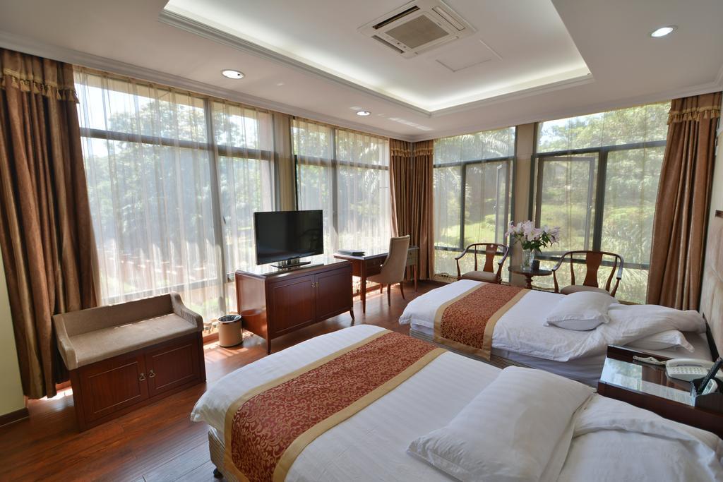 Arirang Hotel Kampala Exterior photo