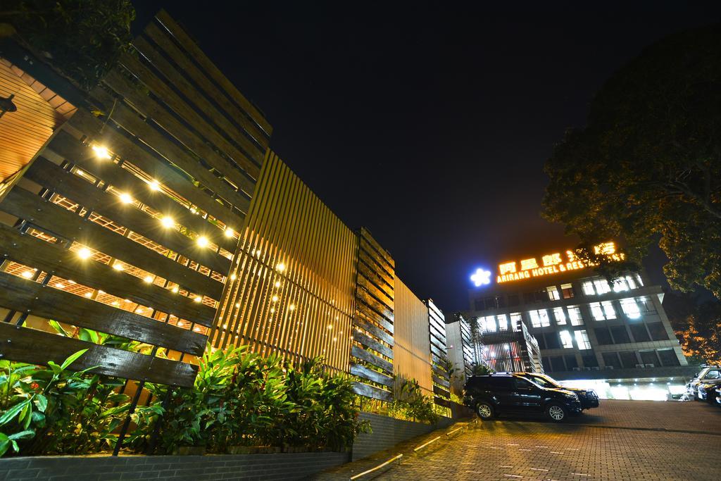Arirang Hotel Kampala Exterior photo