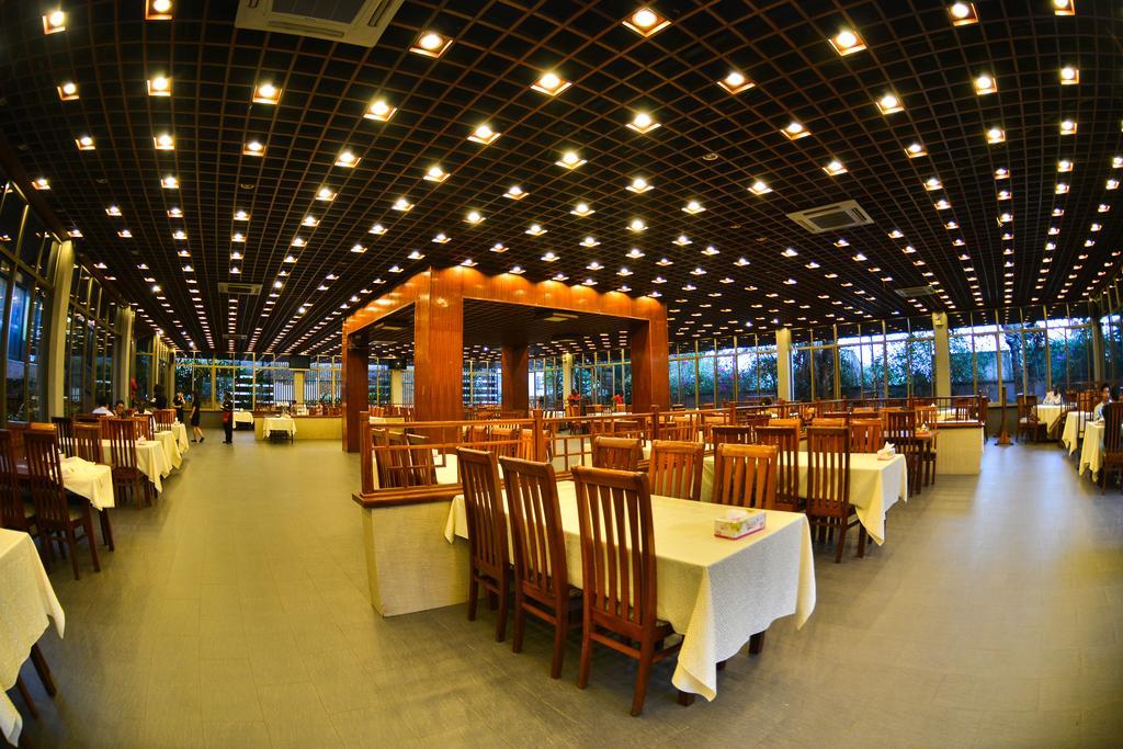 Arirang Hotel Kampala Exterior photo